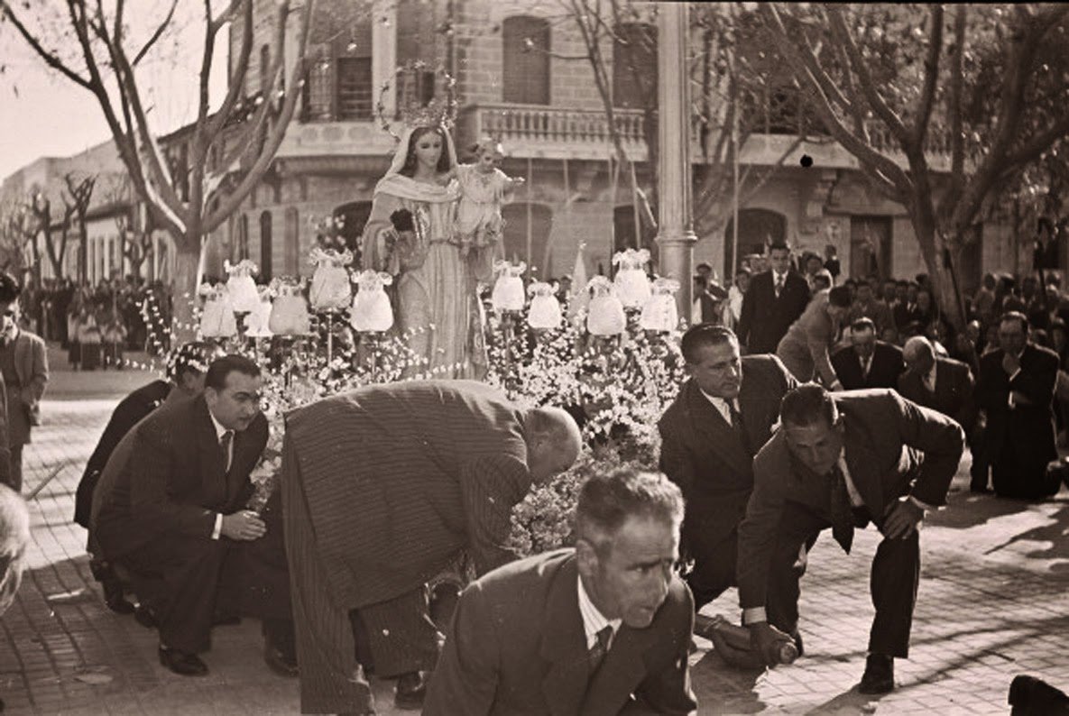 domingo recurreccion anos 50