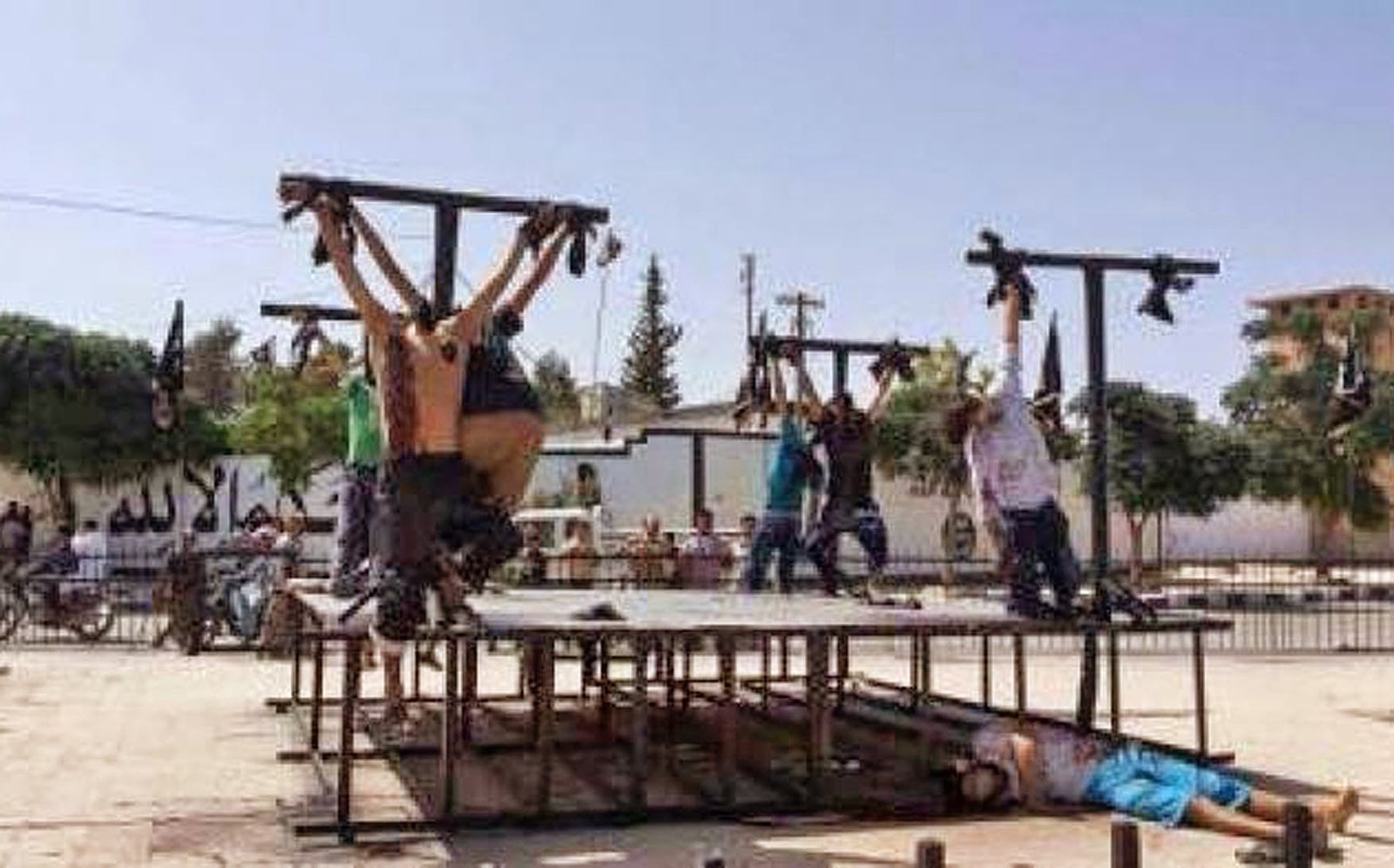 cristianos crucificados
