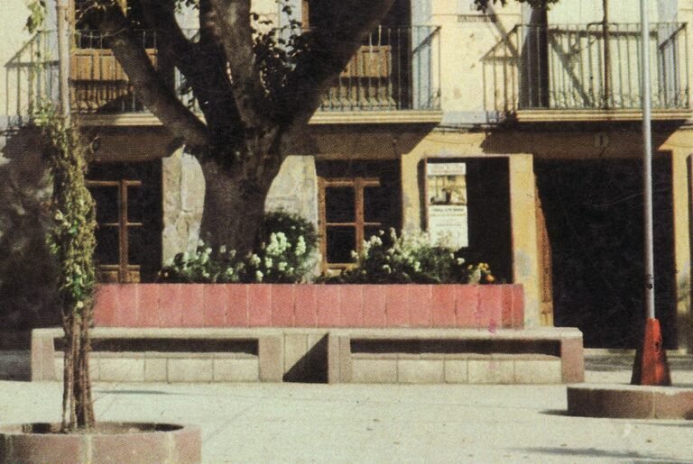 ¡Qué buenos recuerdos nos traen los bancos del Paseo! bancos del paseo de almoradi