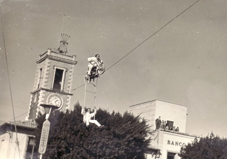 los bordini en la plaza almoradi